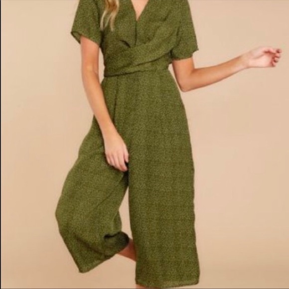 Le Lis Pants - Le Lis: Green & White Polka Dot Short Sleeve Cropped Leg Jumpsuit